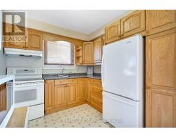 56 BARRETT CRESCENT - 10