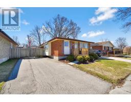 56 BARRETT CRESCENT - 39