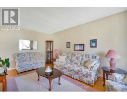 56 BARRETT CRESCENT - 7