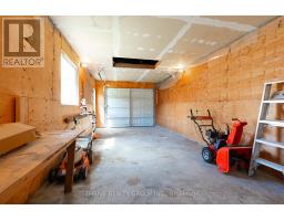 1227 WILTON AVENUE - 39