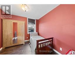 61 QUEEN STREET - 12