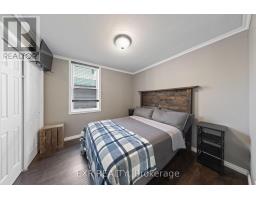 61 QUEEN STREET - 13