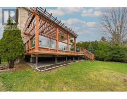 1025 CHERRYHAVEN DRIVE - 33