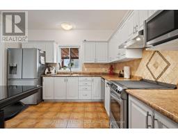 1025 CHERRYHAVEN DRIVE - 7