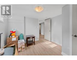 231 GREENWOOD AVENUE - 12