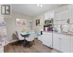 231 GREENWOOD AVENUE - 20