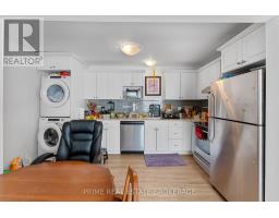 231 GREENWOOD AVENUE - 32