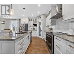 15 OSCAR DAVIS COURT - 14