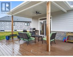 15 OSCAR DAVIS COURT - 35