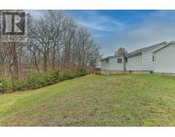 3 HOLTBY STREET - 28