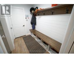 7 METAMORA CRESCENT - 20