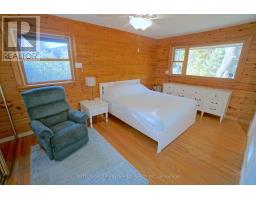 7 METAMORA CRESCENT - 39