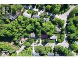 7 METAMORA CRESCENT - 4