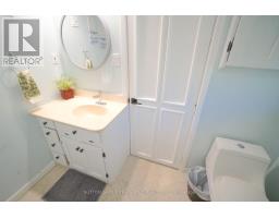 7 METAMORA CRESCENT - 42