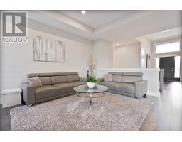 16 FOXBOROUGH PLACE - 10