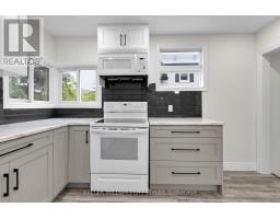 95 JOHN STREET E - 17