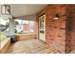 95 JOHN STREET E - 3