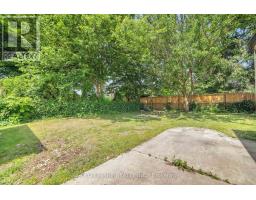 60 EASTMAN AVENUE - 22