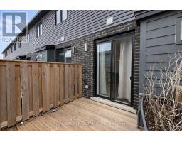 32 - 499 SOPHIA CRESCENT - 18