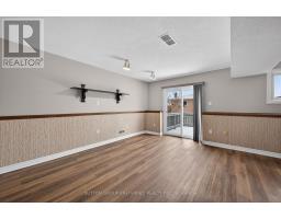 94 KRISTINA CRESCENT - 32