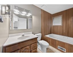 94 KRISTINA CRESCENT - 35