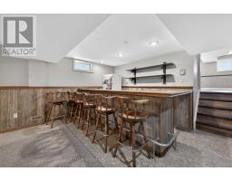 94 KRISTINA CRESCENT - 36