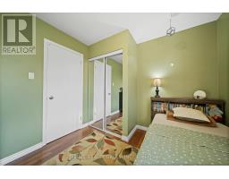 112 CULVER CRESCENT - 28