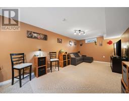 112 CULVER CRESCENT - 33