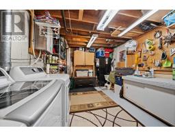 112 CULVER CRESCENT - 39