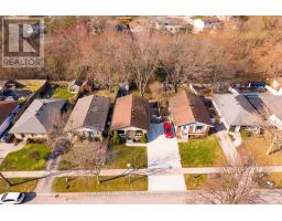 112 CULVER CRESCENT - 44