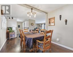 117 LAURENTIAN DRIVE N - 10