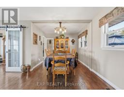 117 LAURENTIAN DRIVE N - 9