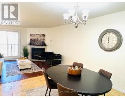 92 - 144 CONWAY DRIVE - 12