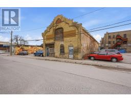 620 MARSHALL STREET - 3