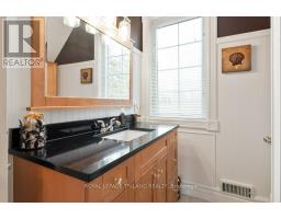 137 ST GEORGE STREET - 34