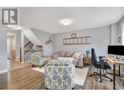 125 HAGERMAN CRESCENT - 11