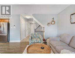 125 HAGERMAN CRESCENT - 12