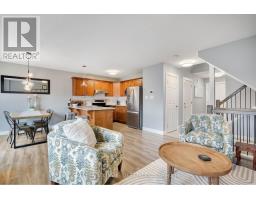 125 HAGERMAN CRESCENT - 13