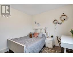 125 HAGERMAN CRESCENT - 28