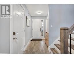 125 HAGERMAN CRESCENT - 6