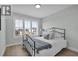 60 BANCROFT ROAD - 34