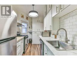 941 QUEENS AVENUE - 21