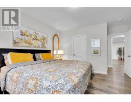 15 GLENWOOD STREET - 38