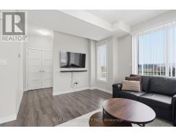 933 SARNIA ROAD - 11