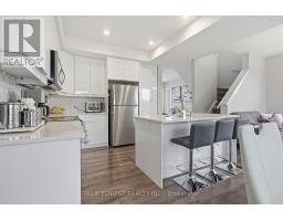 933 SARNIA ROAD - 15