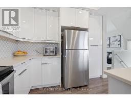 933 SARNIA ROAD - 16