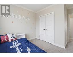 933 SARNIA ROAD - 33