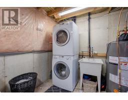 34 - 1320 SAVANNAH DRIVE - 27