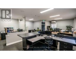 2416 SUNNINGDALE ROAD W - 34