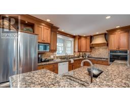 2416 SUNNINGDALE ROAD W - 9